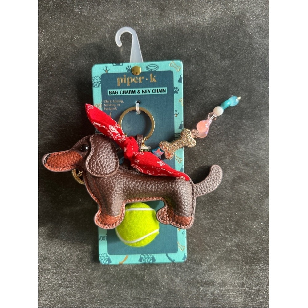 Piper + K Dachshund Dog Bag Charm Key Chain Brown Wiener Dog Red Bandana New - Picture 4 of 9